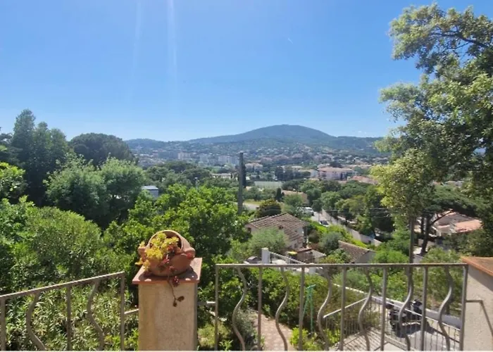 Appartement With Garden In Sainte-Maxime