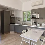 With Garden In Apartament *